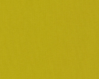 Pickle Green Solid Kona Cotton from Robert Kaufman Fabrics - K001-480