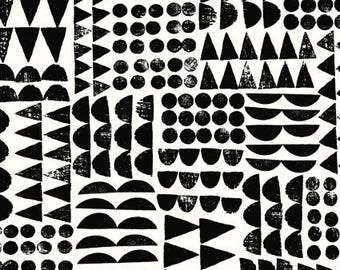 Tela de lona de algodón orgánico - Parche estampado en blanco y negro de la colección Imprint de Eloise Renouf para Cloud9 Fabrics - 100 % lona de algodón