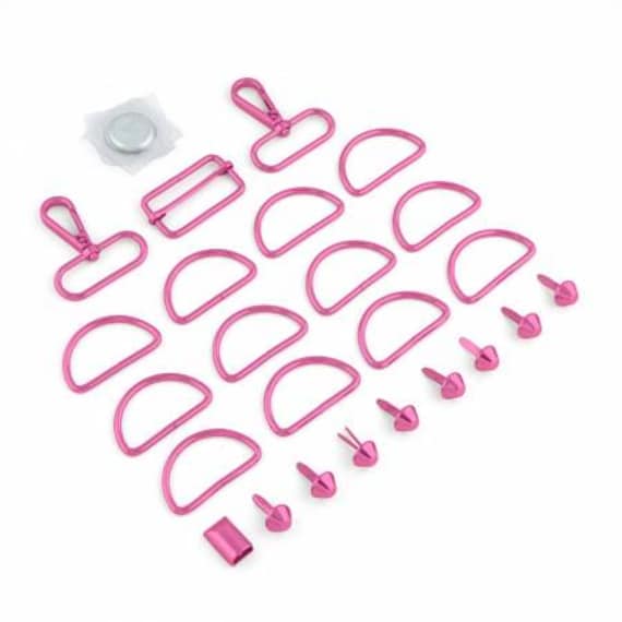 Tula Pink Set of 4 D Rings - 1 1/2 Inch Tula Pink Set of 4 D Rings - 1 1/2 Inch