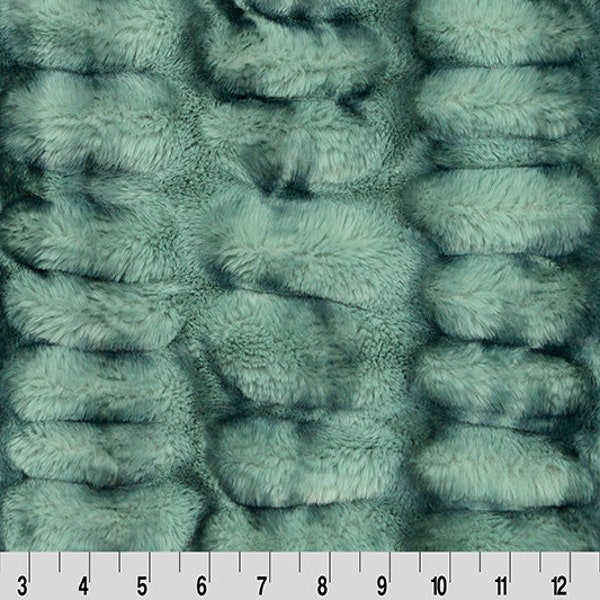 Luxe Cuddle® Milan Enzo en vert jade de Shannon Fabrics Furry MINKY Collection - Vendu non étiré par cour - Voir notes