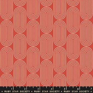 Op de afbeelding: Een patroon van crèmekleurige, langwerpige ovalen met een distressed textuur op een helderrode achtergrond. Het ontwerp doet denken aan een retro- of mid-century modern stijl. De tekst "RUBY STAR SOCIETY" staat onderaan.