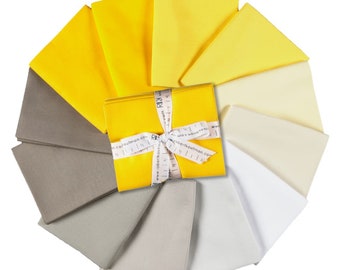 Paquete de 12 piezas de tela Fat Quarter de algodón KONA, color amarillo Sunny Side Up, de Robert Kaufman, 18" x 22".