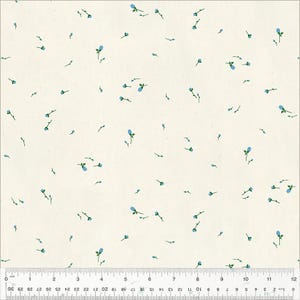 Whistler Studios Spring Gathering, blaue Knospen aus der Miniatures Kollektion von Whistler Studio for Windham Fabrics - 100% Baumwollstoff