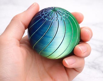 Giocattolo antistress a spirale stampato in 3D / Giocattolo da scrivania in PLA effetto seta arcobaleno per alleviare l'ansia