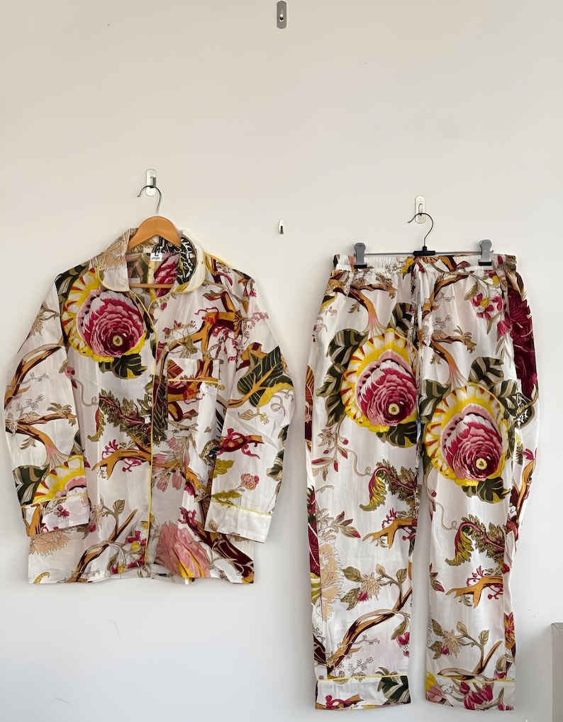 Hand Block Print Cotton Pajama Set: Floral Indian Nightwear 1