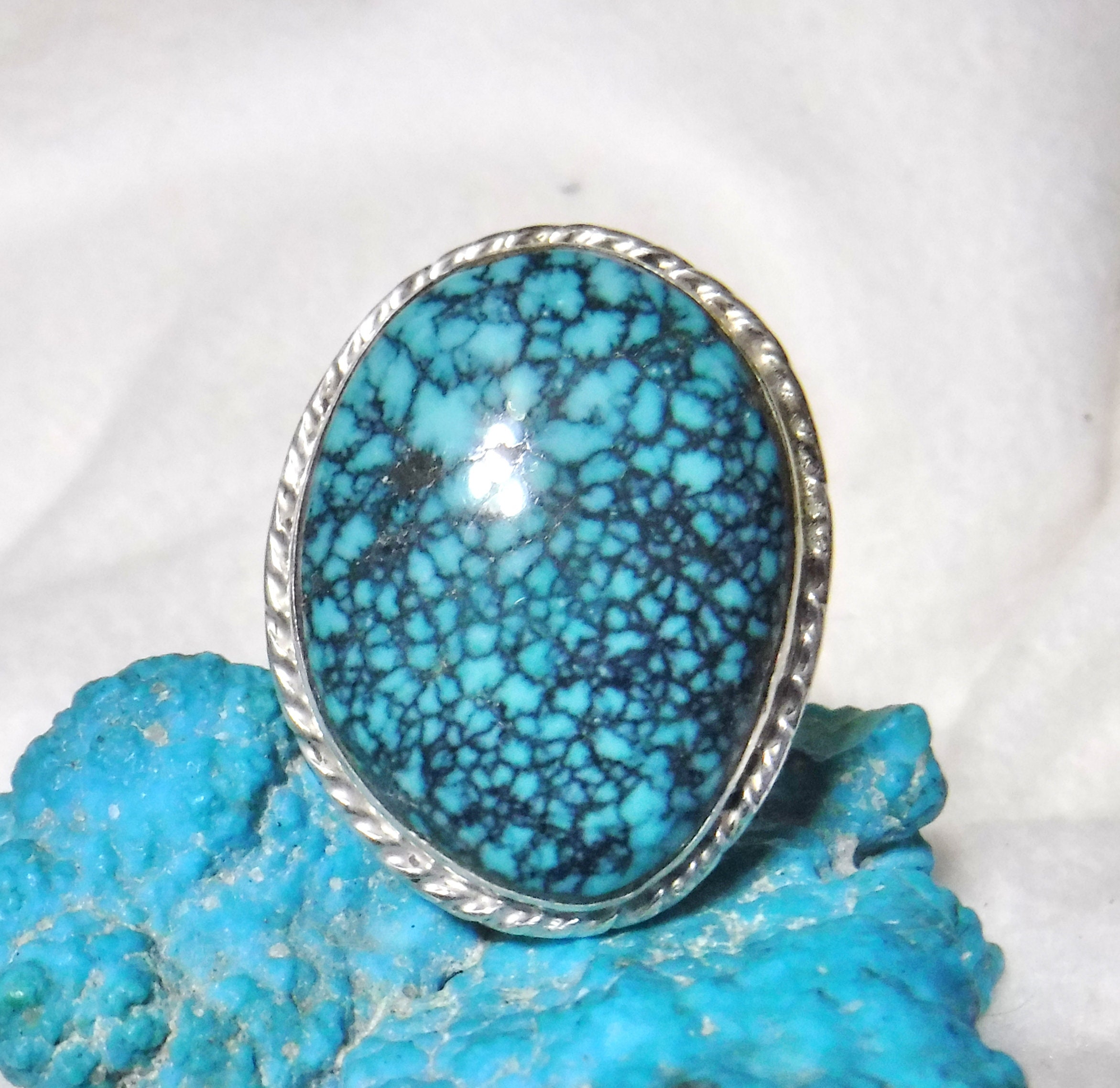 Tight Spider Matrix Turquoise Chunk Nuggetvintage Navajo Native American Jewelry jewelry Necklace Tight Spider Matrix Turquoise Chunk Nuggetvintage Navajo Native American Jewelry jewelry Necklace