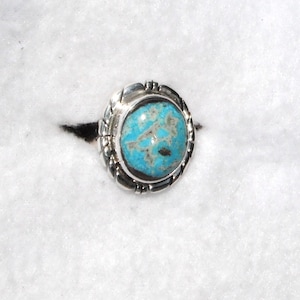 BISBEE  TURQUOISE  RING     # 755