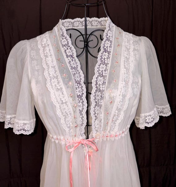 Vintage White Lace Lingerie Set | Sheer Nightgown… - image 1