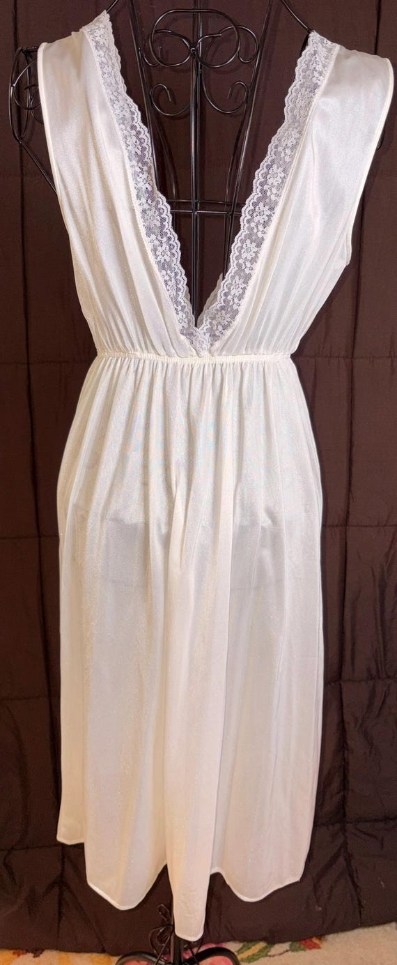 Vintage White Lace Lingerie Set | Sheer Nightgown… - image 7