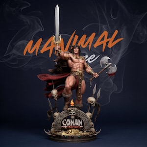 Puede incluir: Estatua detallada de Conan el Bárbaro, sosteniendo una espada y un hacha, con la palabra "MANIMAL" arriba. La estatua está sobre una base con el nombre "CONAN" y calaveras. La figura es musculosa, con taparrabos y capa.