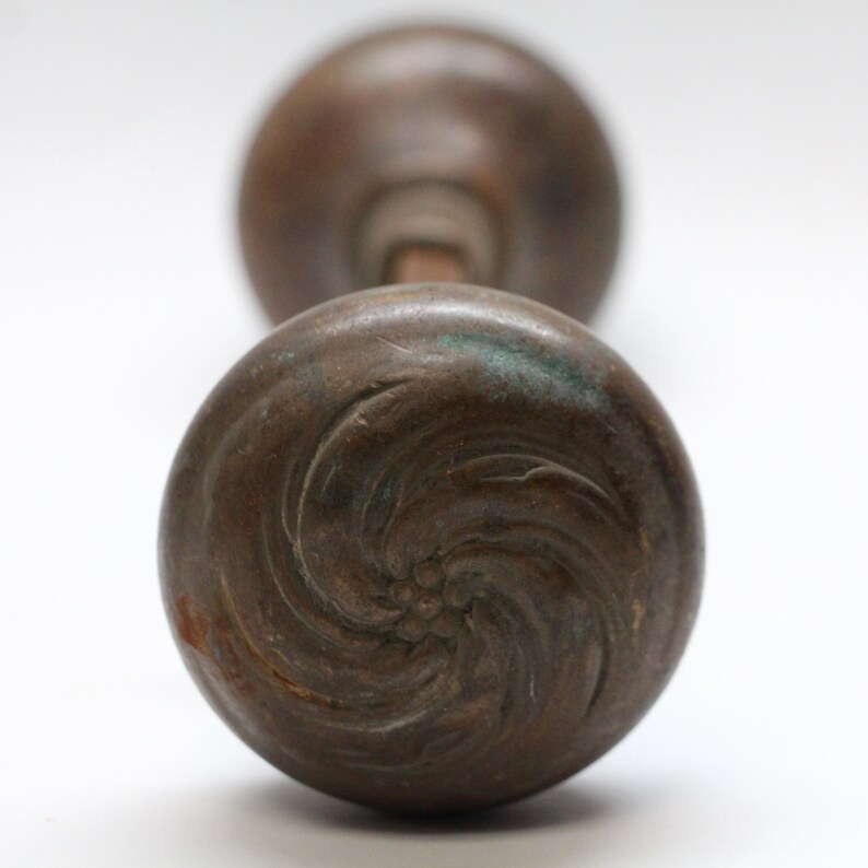 Dark Bronze Reading Romanesque Door Knob Set