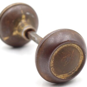 Paar vintage concentrische stalen loopdeurknoppen van 2 inch