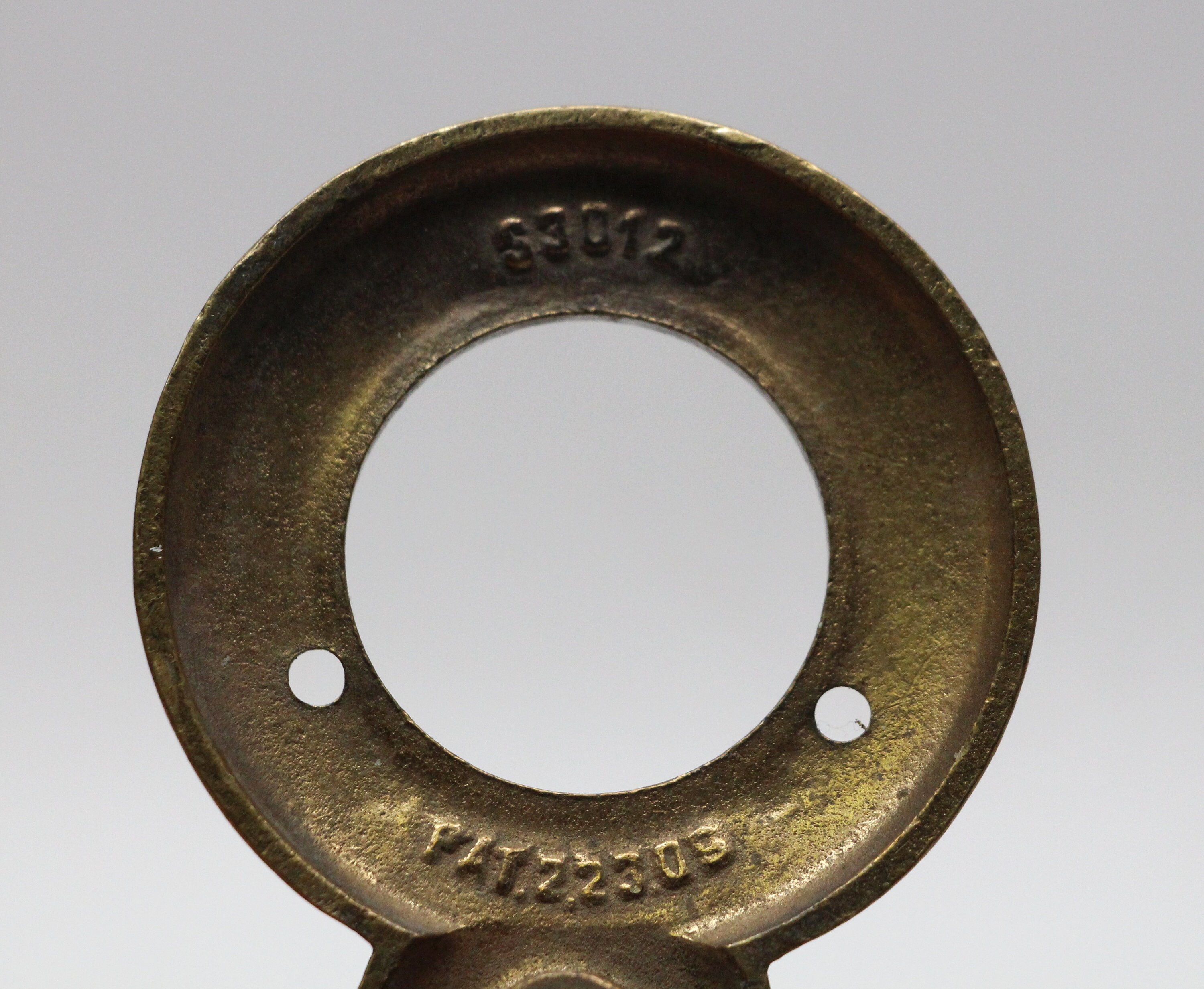 Ventano - Sonnette de porte de style vieilli - Avec 1 bouton de sonnette en laiton poli à l'ancienne - Fabriqué à la main selon le modèle historique Ventano - Sonnette de porte de style vieilli - Avec 1 bouton de sonnette en laiton poli à l'ancienne - Fabriqué à la main selon le modèle historique