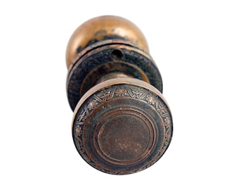 Yale & Towne Brass Concentric Flower Door Knob Set