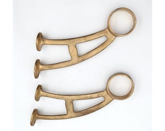 Set van twee stangbevestigingsbeugels van gerecycled messing.