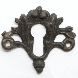 Antique 1.25 in. French Bronze Door Keyhole Cover Plate