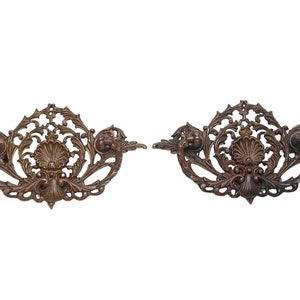 Pair of Vintage 5.5 in. Victorian Shell Bronze Drawer Bail Pulls