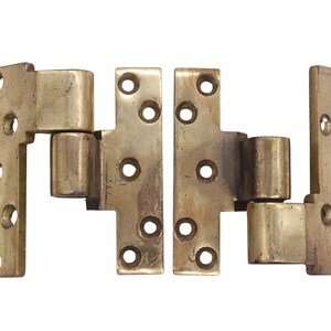 Pair of Vintage 5 x 4.5 Offset Cast Brass Olive Right Door Hinges