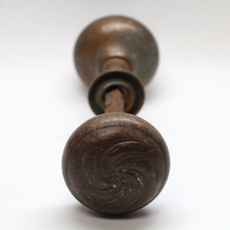 Dark Bronze Reading Romanesque Door Knob Set