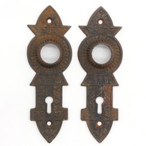 Pair of Cast Iron 5.875 in. Aesthetic Keyhole Door Back Plates