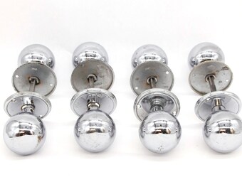 Set di 4 pomelli per porte rotondi a forma di sfera cromati moderni