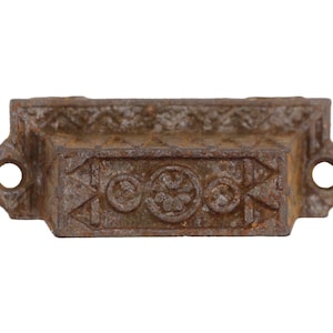 Antique 3.25 in. Victorian Cast Iron Bin Drawer Pull