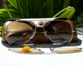 Early 2000s Ray‑Ban RB3025 • Made in Italy • Gold Aviator 58mm • Gradient Brown Lenses • Vintage Transitional Era