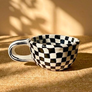 Geruite keramische espressomok, handgeknepen koffiekop cadeau, handgemaakte retro espressokop, trendy woondecoratie cadeau voor haar, 170 ml