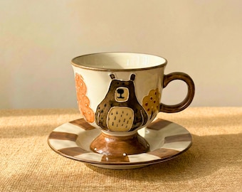 Bear Ceramic Cup and Saucer Set, Cute Hand-Painted Bear Coffee Cup Gift, Handcrafted Animal Teacup Set, Birthday Gift for Bear Lover, 250ml