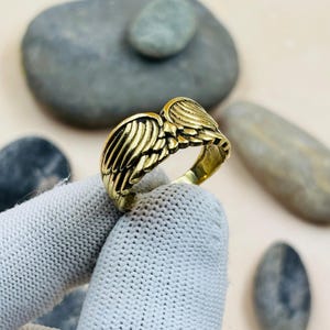 Anillo de alas de ángel de oro, anillo de banda envolvente de doble ala, anillo con detalles de plumas