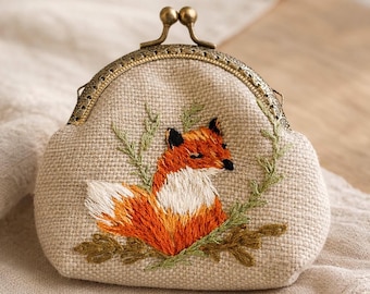 Hand Embroidered Coin Purse, Heart Kiss Lock, Hopsack Fabric