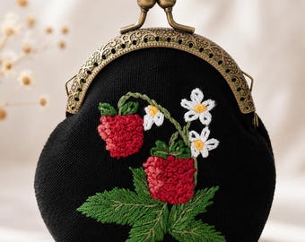 Embroidered Raspberry Coin Purse, Handmade Kiss Lock Wallet, Linen Cotton Pouch