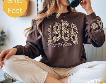 Aangepast jaar retro verjaardagsweater - gepersonaliseerde hoodie met luipaardprint