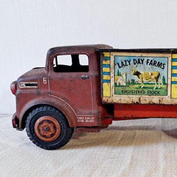 Lazy Day Farms Truck, Vintage Marx Pressed Steel, Tin Litho Toy Stock Truck, Pretend Play, Mid Century Toy, Tab and Slot Construction