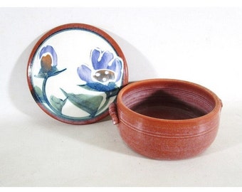 Hand Made Covered Casserole, Vintage 70s Ceramic Studio Pottery Wheel Thrown, Artisan, Kitchen, Dining and Serving, Storage