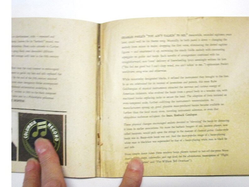 Again, this page looks like it has come loose from the binding, but it has not.
