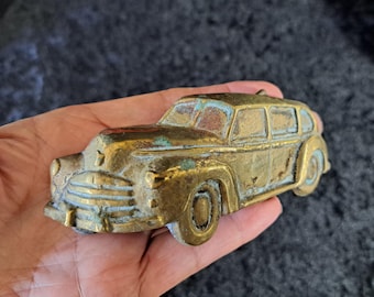 Classic Car Buckle, by Scott Nelles, Vintage 70s Signed, Cast Brass Bronze, Michigan Sculptural Artist
