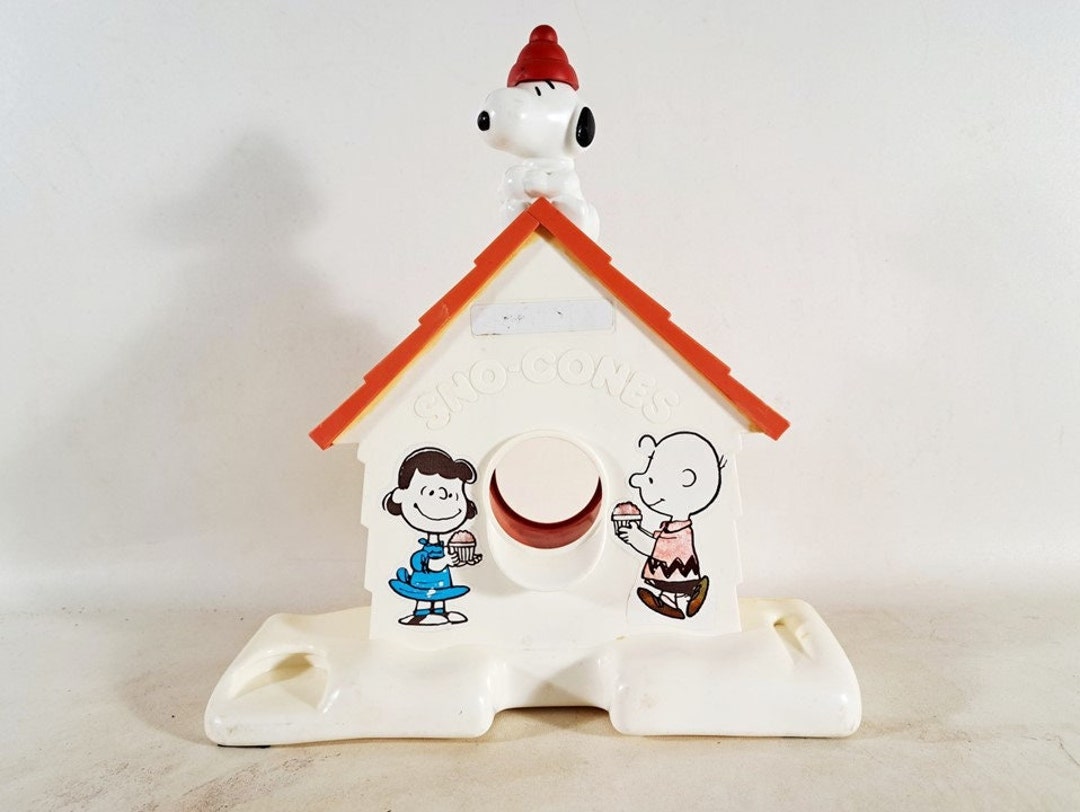 Snoopy Sno Cone Machine Vintage Peanuts 1966 Toy Charlie - Etsy