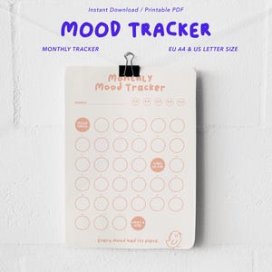 Könnte beinhalten: Ein druckbares monatliches Stimmungstagebuch mit einem Raster aus Kreisen für tägliche Einträge. Die Seite enthält den Text Monthly Mood Tracker, Mood Check, Vibes so far, What a ride und Every mood has its place sowie eine kleine Vogelgrafik.