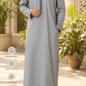 Thobe da uomo a maniche lunghe / Jubba islamico di alta qualità / Qamis musulmano / Abito da preghiera modesto / Abbigliamento per Eid, Ramadan e Umrah / Regalo per lui