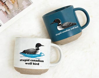 Tazza Stupid Canadian Wolf Bird, tazza personalizzata riscaldata sulla rivalità cinematografica, regalo ispirato alla rivalità riscaldata, tazza in ceramica del Team Hollanov