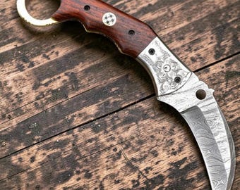 Navaja plegable de acero de Damasco hecha a mano, mango de madera, navaja de caza plegable con funda de cuero, herramienta de supervivencia para exteriores, regalo para padrinos de boda para ella o para él.