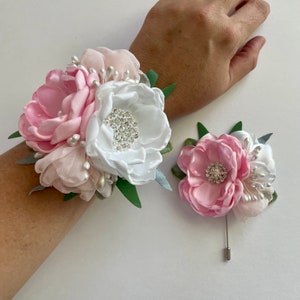 White and Light Pink Flowers Corsage or Boutonnière - Prom Flowers, Hoco Flowers, Homecoming Gifts, Pink Flowers, Pink Prom, Rose Prom, Rose