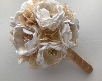 Cream and Gold Large Bouquet