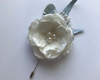 Cream Flower Boutonnière with Greenery