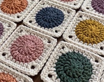 Crochet Pattern Polka Dot Circle Granny Square (PDF Download)