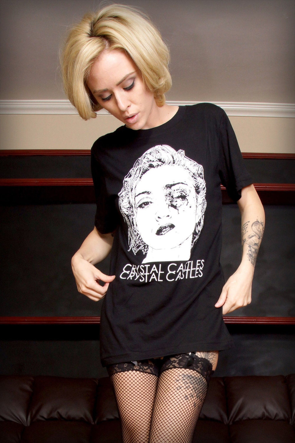 Crystal Castles Madonna Bruised Pre Shrunk Hand Screened Etsy 日本