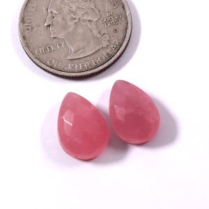 Cabujón de vidrio sintético color rosa pera, piedra suelta en forma de lágrima para la fabricación de joyas.