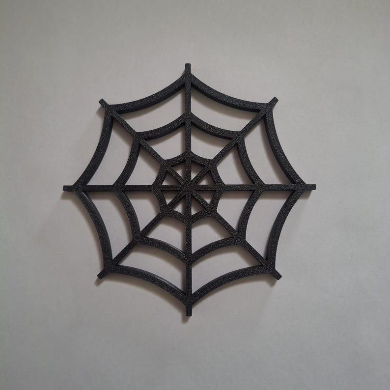 Gotisk spindelnätsdekoration | 3D-tryckt Halloweendekoration | 2-, 4- eller 6-pack bild 3