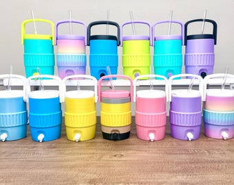 Funda enfriadora de latas estándar personalizable de 12 oz / Eight9 Designs